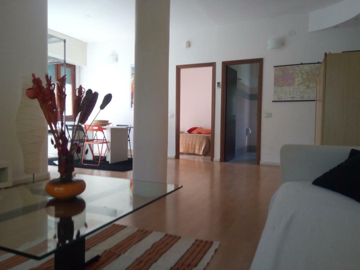 Purple House Appartamento San Donato Milanese Esterno foto